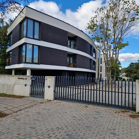 Ronzes 11-12 ,,self Check-in,, Free Parking Apartment